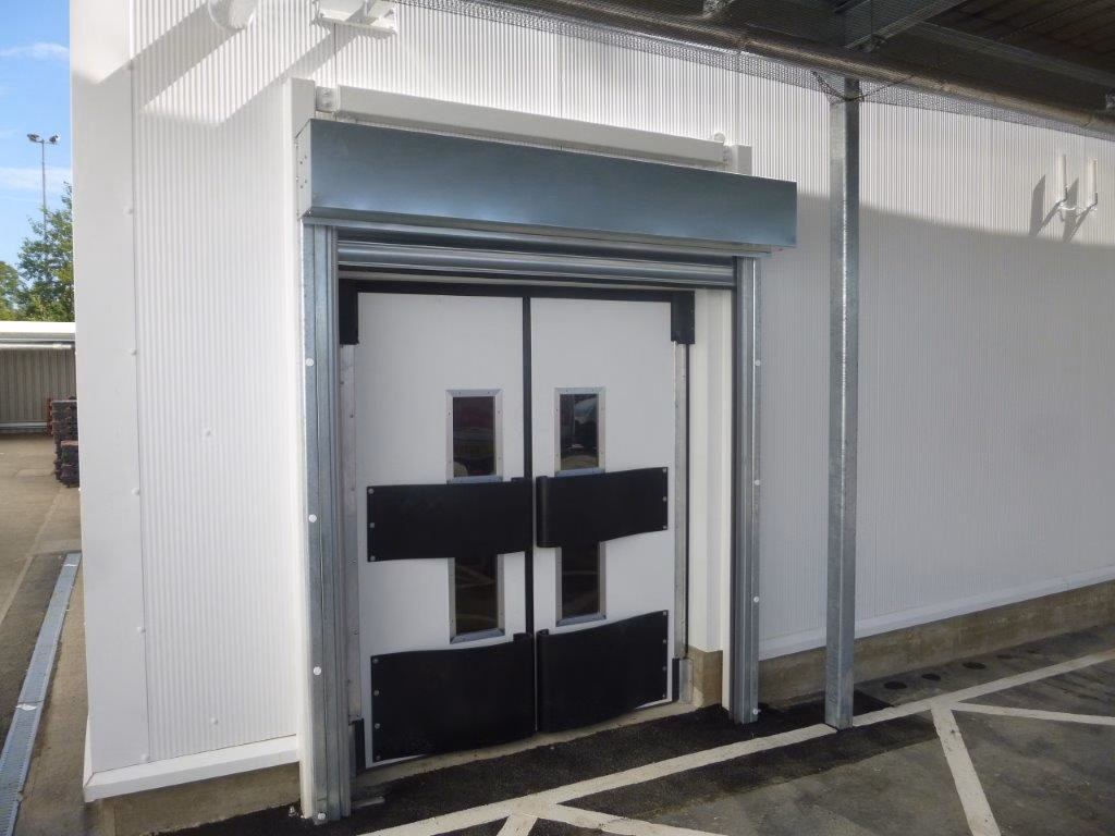 ArrowLine-Traffic-Door-Professional-4.jpg